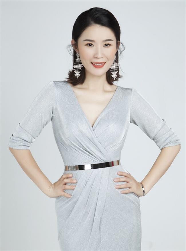 韩紫娟.jpg 韩紫娟.jpg