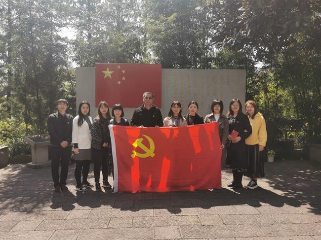 e7b1ed1687c79ed166fcd688c822e1b.jpg e7b1ed1687c79ed166fcd688c822e1b.jpg