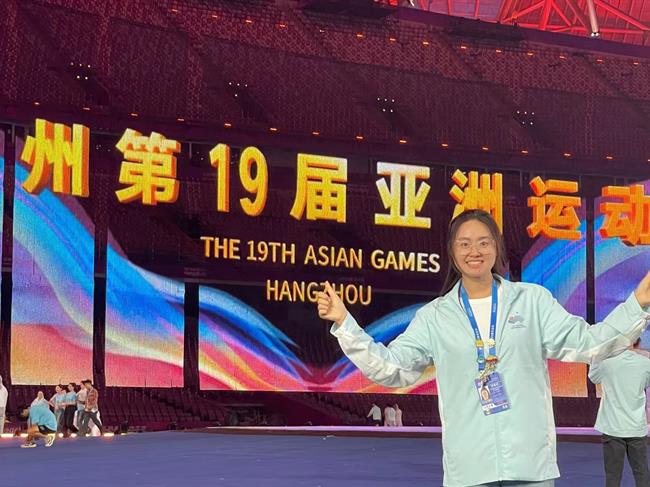 严佳倩.jpg 严佳倩.jpg