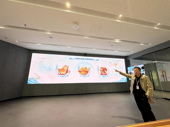 fefe7b0454a2a41adbe5454417ab60d.jpg fefe7b0454a2a41adbe5454417ab60d.jpg