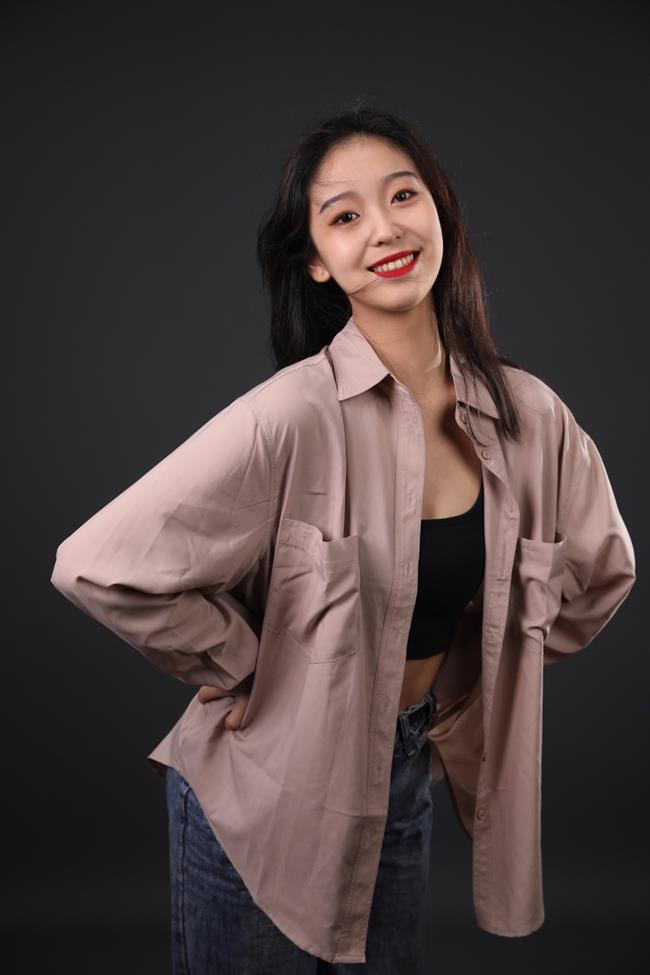 三版之一6黄逸儒 .jpg 三版之一6黄逸儒 .jpg