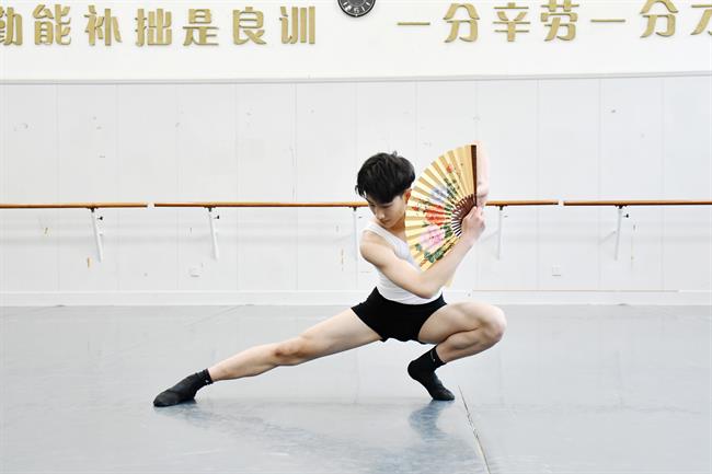 2165 (2).jpg 2165 (2).jpg