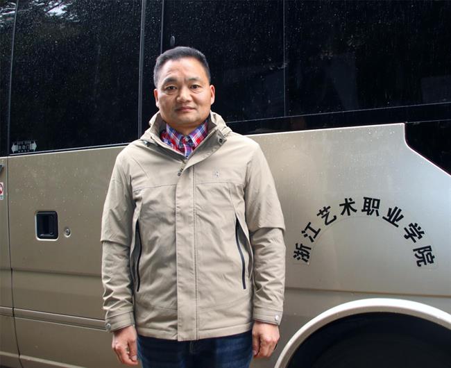 孟长荣.jpg 孟长荣.jpg