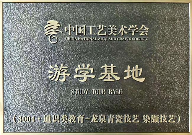 c13d2cb877352594bcbeb8937c3e558.jpg c13d2cb877352594bcbeb8937c3e558.jpg