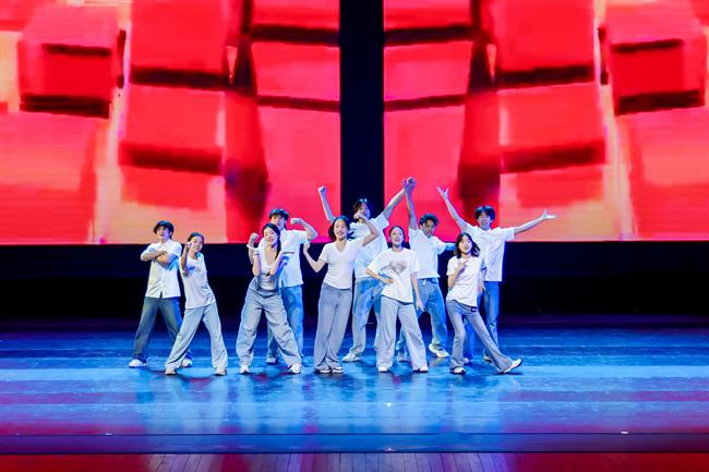 节目.jpg 节目.jpg